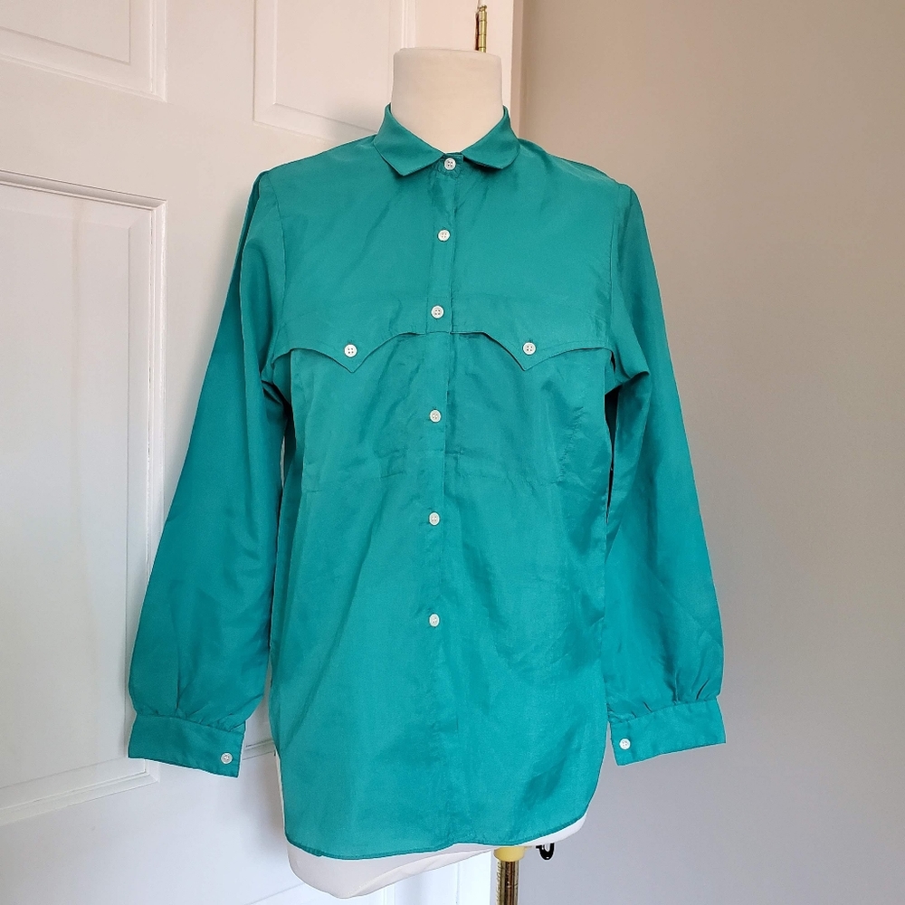 2/$25 Teal button down blouse front pocket Western